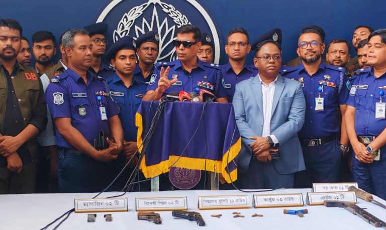 চট্টগ্রামের রাউজানে যুবদল নেতা মাসুদুল হত্যা: গ্রেপ্তার আরও ২, বিদেশি পিস্তল উদ্ধার